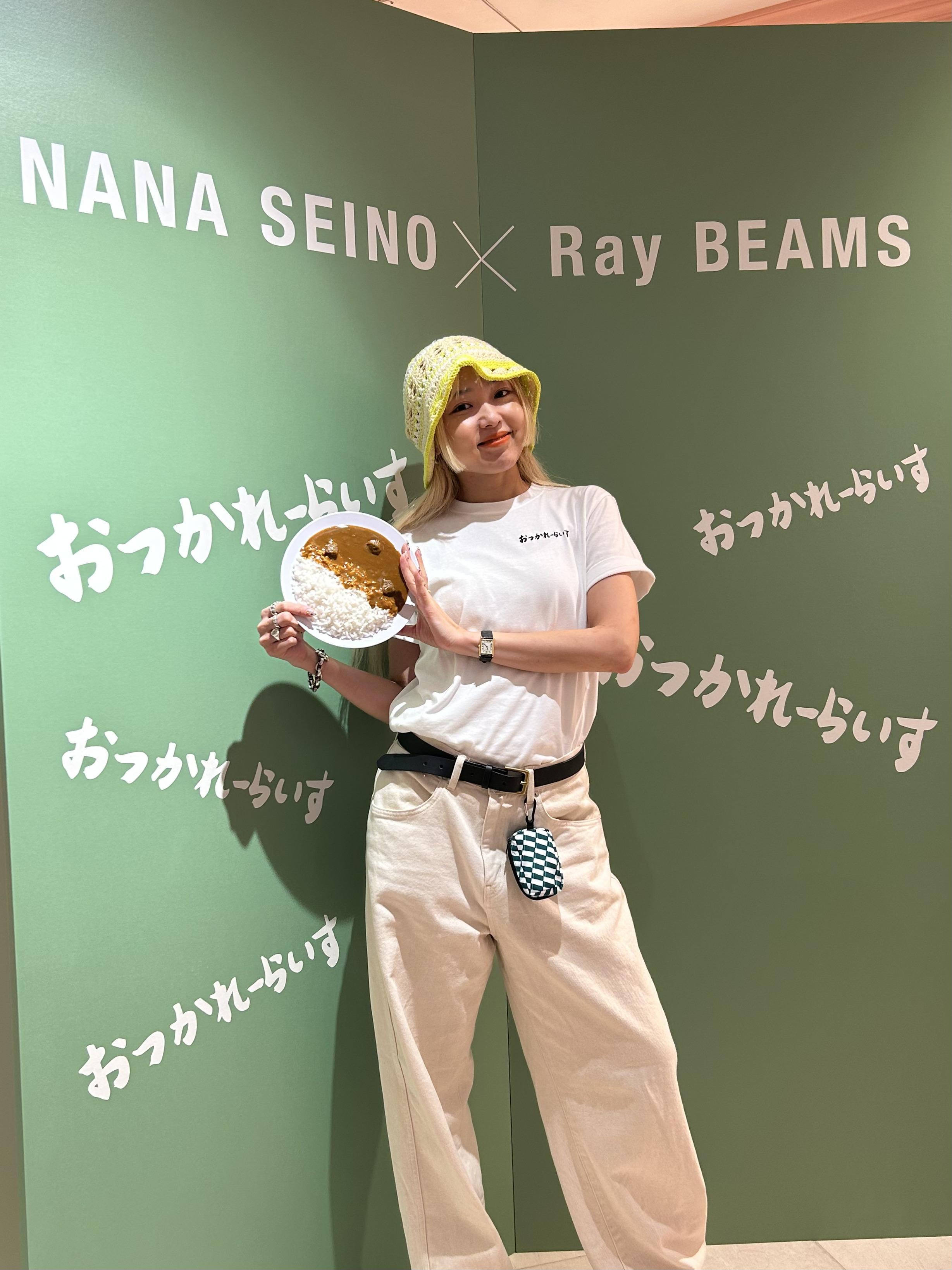 Ray BEAMS×清野菜名 おつかれーらいす Tシャツ