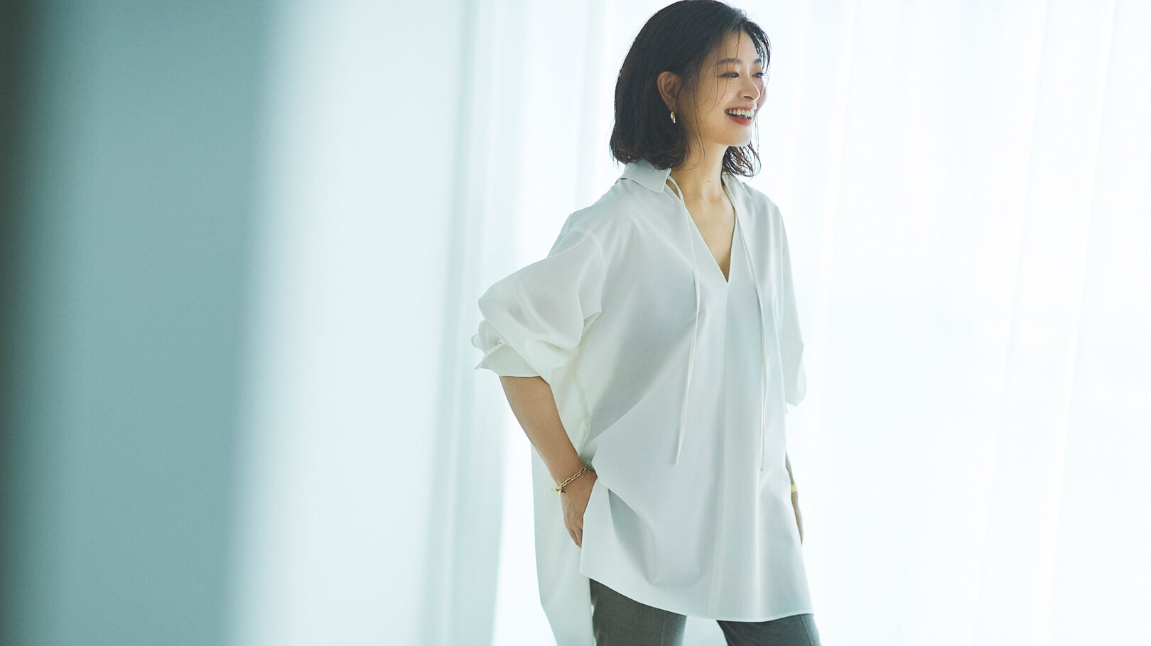 EDITOR三尋木奈保のベーシックノート<br>夏から秋へのシフトは、『涼しげなニュアンスカラー』がいい理由