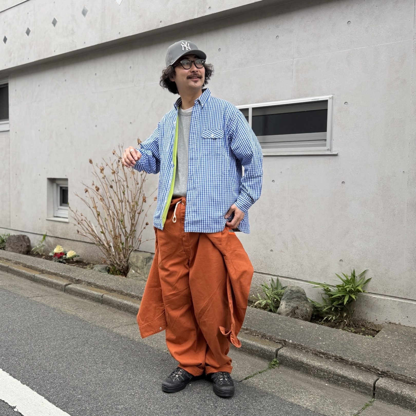 ただのギンガムチェックシャツ、ではない！ | B印MARKET | ビームスの