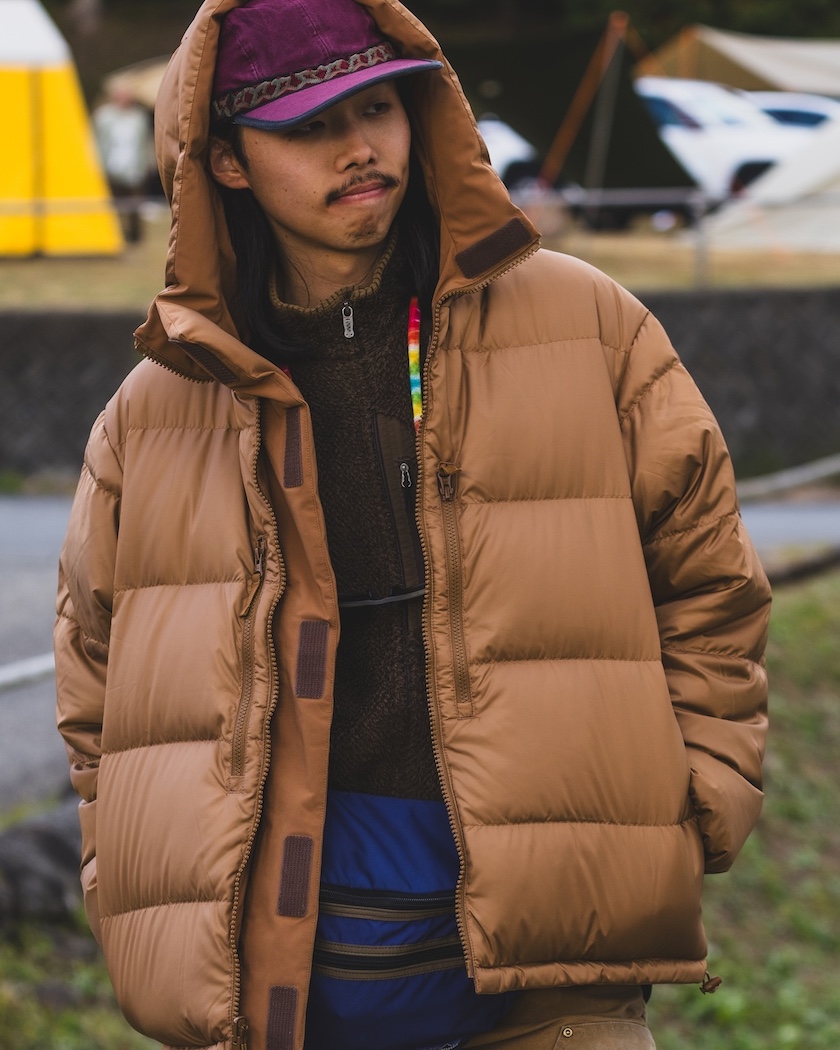 収納力、撥水、軽さ】冬の遊び場で真価を発揮する、ハイスペックダウン